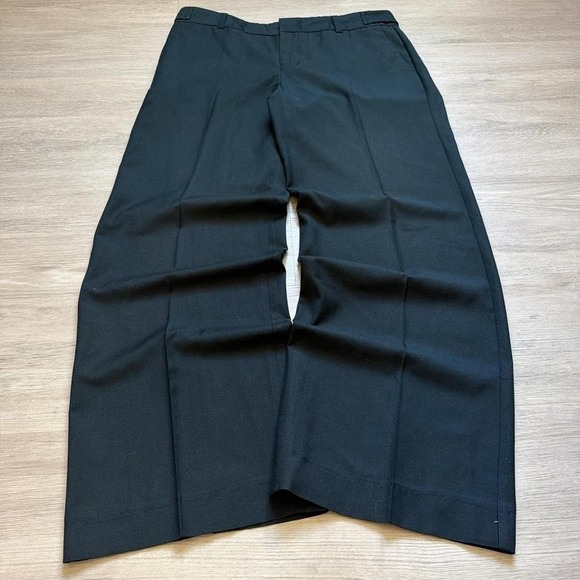 American Vintage Pants - 31x28 Black Baggy Wide Leg Pleated Dress Pants Y2K Vintage 2000s